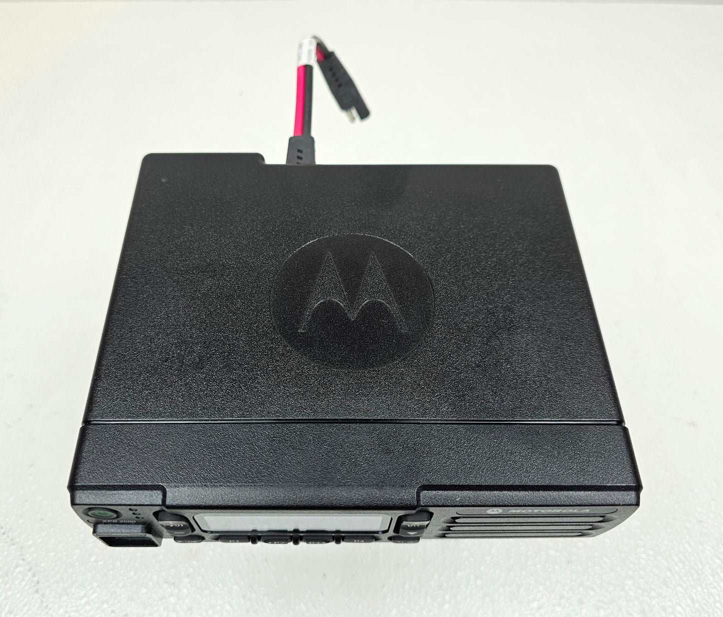 Motorola MotoTRBO XPR2500 VHF 136-174 MHz 128 Channel 45 Watt (Complete Kit)