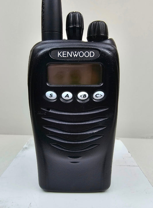 Kenwood TK-2170 TK2170 VHF 136-174 MHz 128 Channel 5 Watt Portable Radio