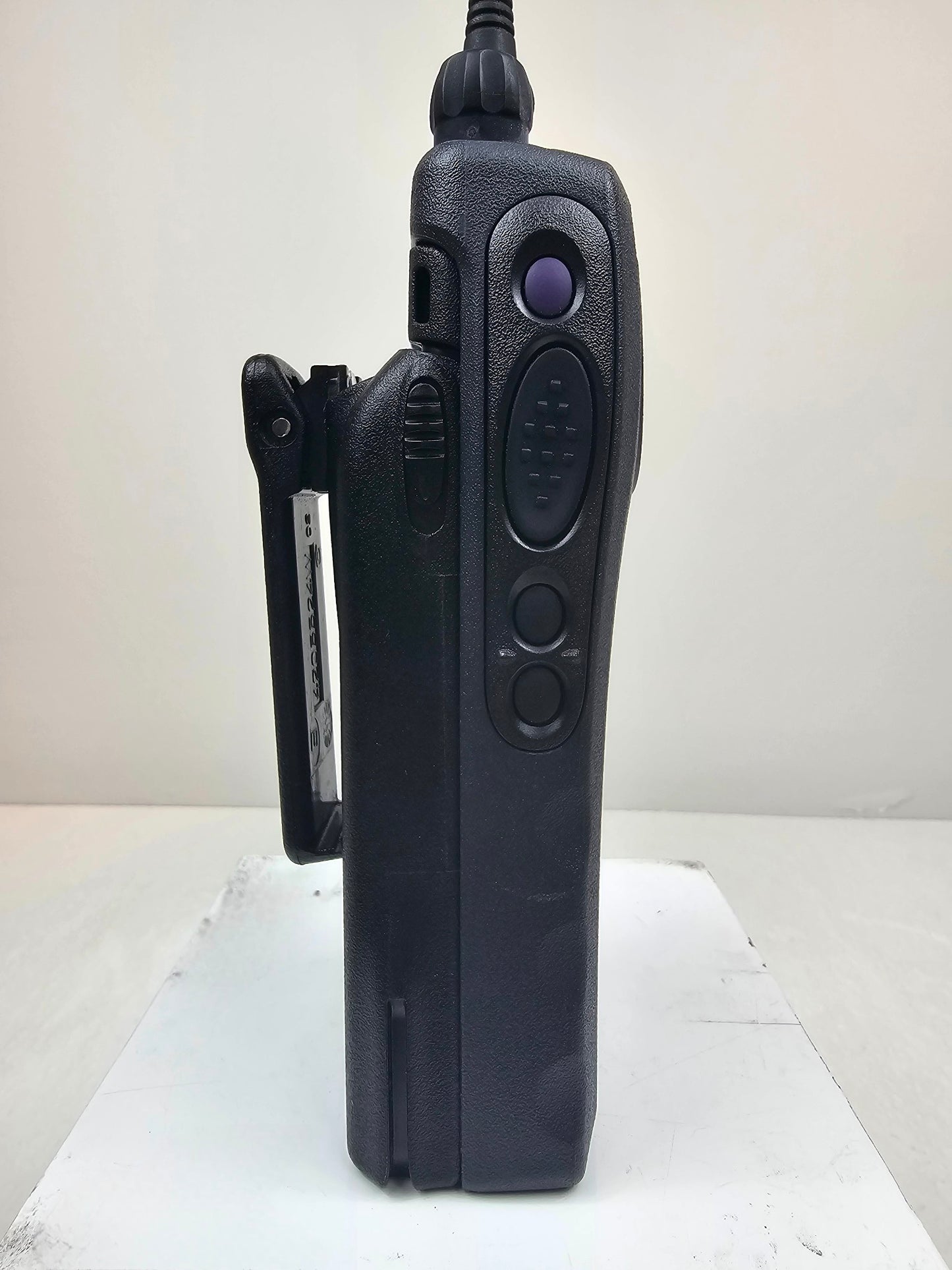 Motorola Portable PR1500 VHF 136-174 Mhz 32ch 5W AN