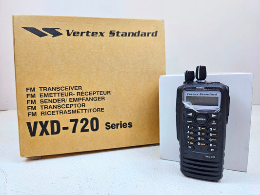 (NEW) Vertex VXD-720-G7B-4 UHF 450-512 MHz 512 channel 4 Watt Digital Radio