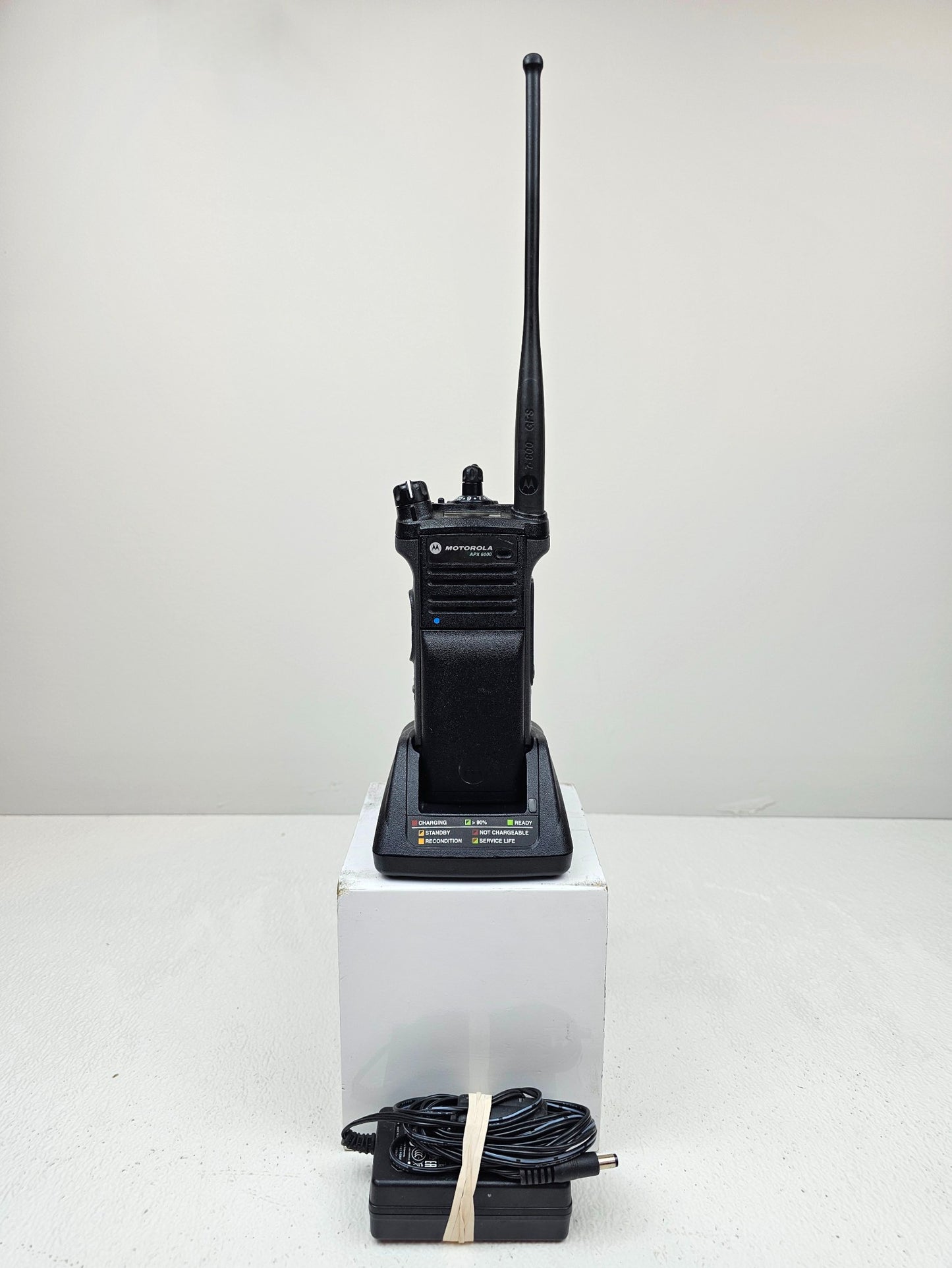 Motorola Portable APX6000 700/800 763-870 Mhz 1000ch 3W M2.5