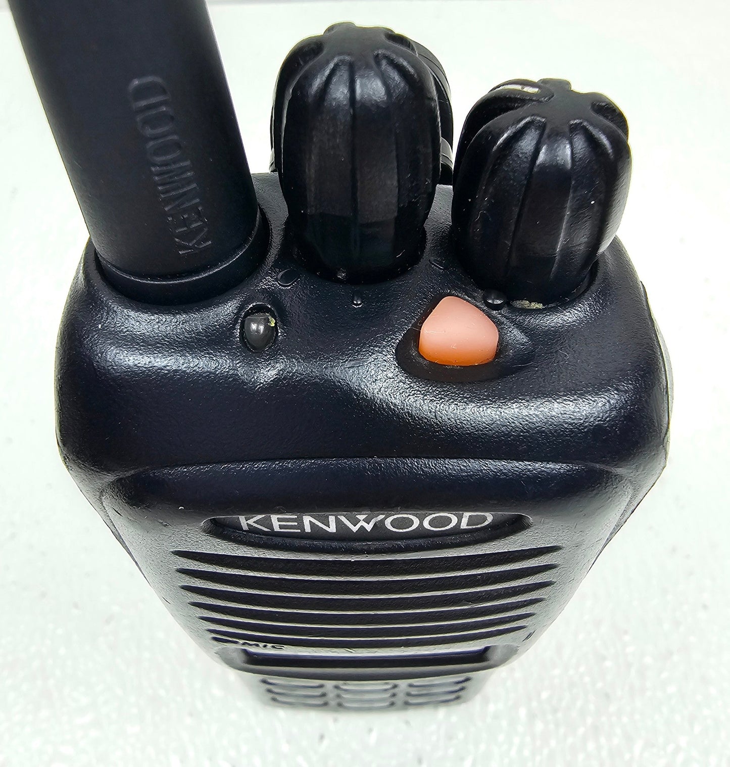 Kenwood TK-3180-K4 TK3180-K4 UHF 400-470 MHz 5W 500+ Ch Full Keypad (Engraved)