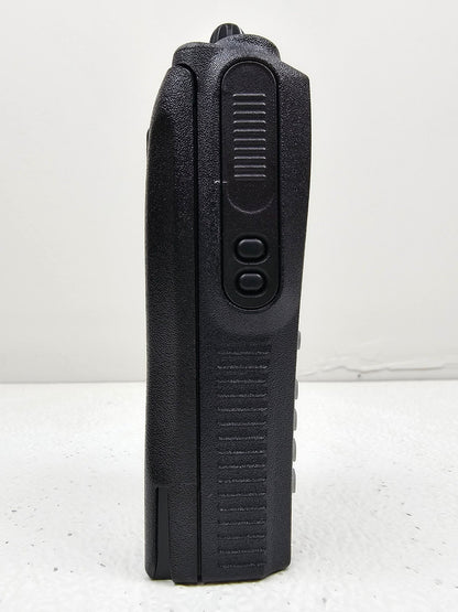 NEW Motorola CP200 XLS UHF 438-470 MHz 128 Channel 4 Watt FKP (Complete Kit)