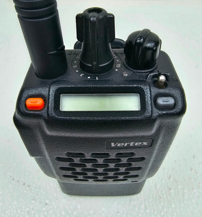 Vertex VX800 VX-800 VHF 148-174 MHz 200 Channel 5 Watt Portable Radio