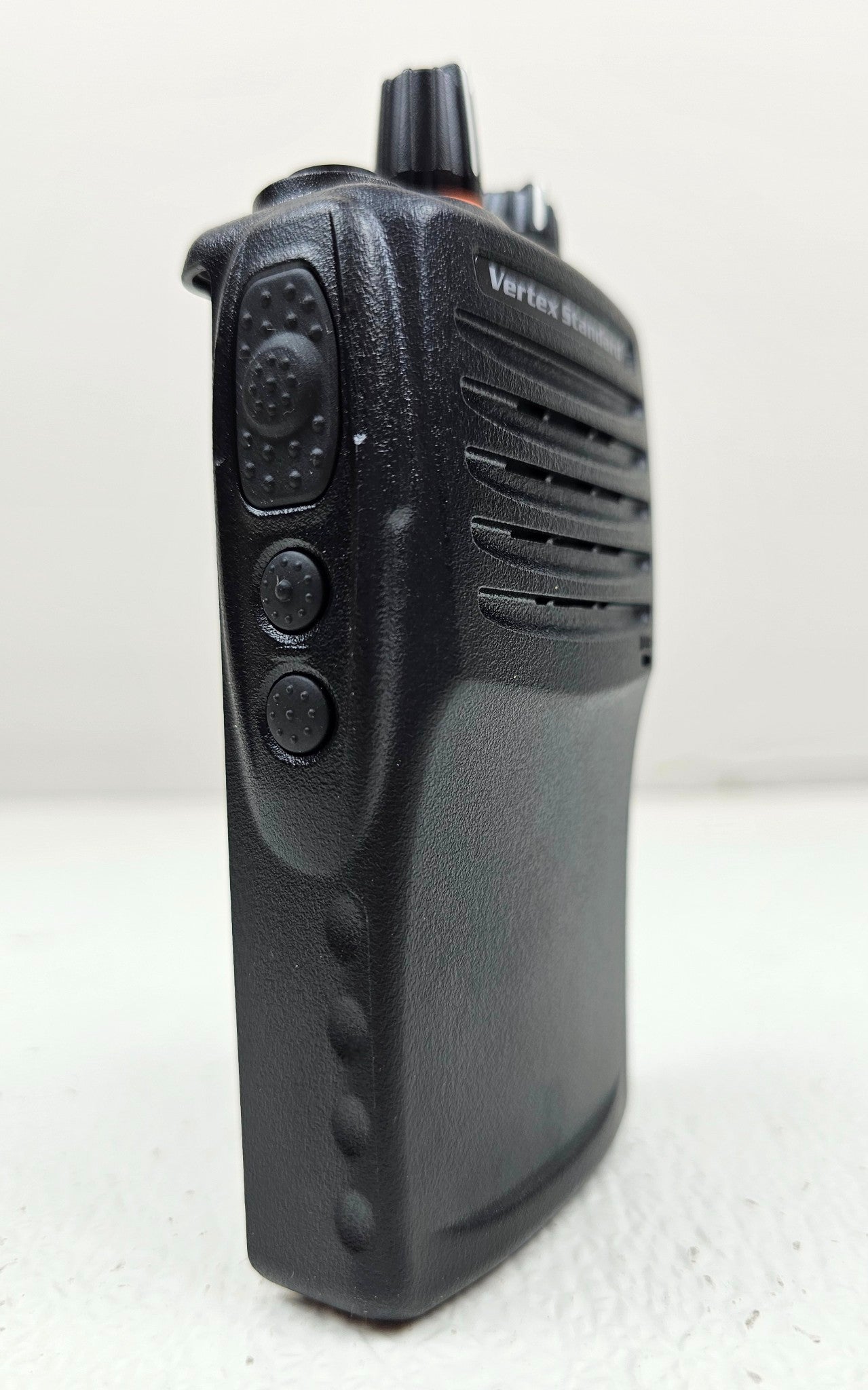 NEW Vertex VX451 VX-451-G6-5 UHF 403-470 MHz 32 Channel 5 Watt (Complete Kit)