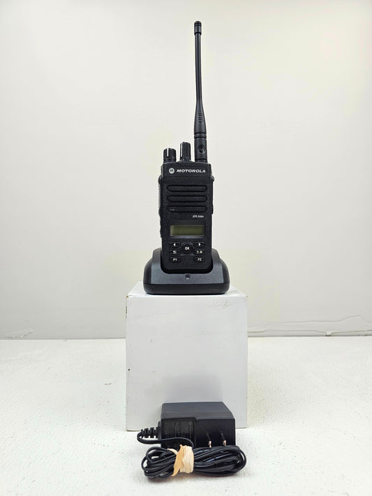 Motorola Portable XPR3500e UHF 403-512 Mhz 128ch 4W AMA