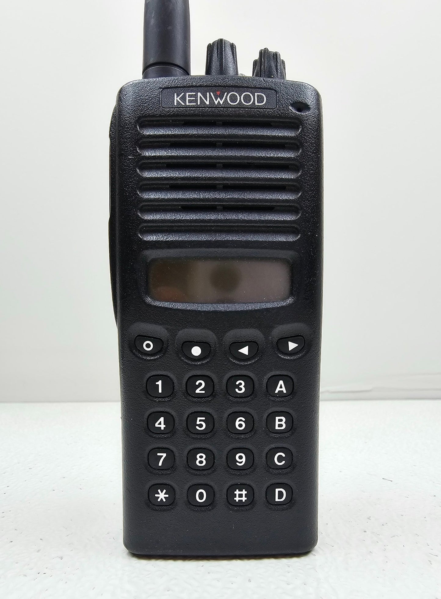 Kenwood TK270G-1 TK-270G-1 VHF 150-174 MHz 128 Channels 5 Watt (Complete Kit)