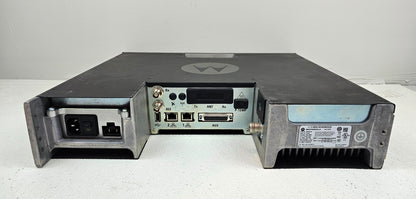 MOTOROLA SLR8000 UHF R1 100 Watt MotoTrbo REPEATER MODEL T8319 w/duplexer