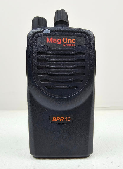 NEW Motorola MagOne BPR40 VHF 150-174 MHz 16 Channel 5 Watt Portable Radio