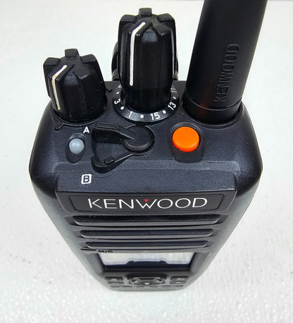 Kenwood NEXEDGE NX-5300-K5 NX5300 K5 UHF 380-470 MHz 1024 CH 5 Watt DIGITAL/P25
