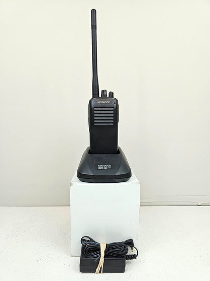 Kenwood TK260G TK-260G VHF 146-174 MHz 8 Channel 5 watt (Complete Kit)