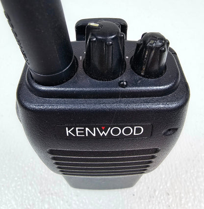 Kenwood TK260G TK-260G VHF 146-174 MHz 8 Channel 5 watt (Complete Kit)