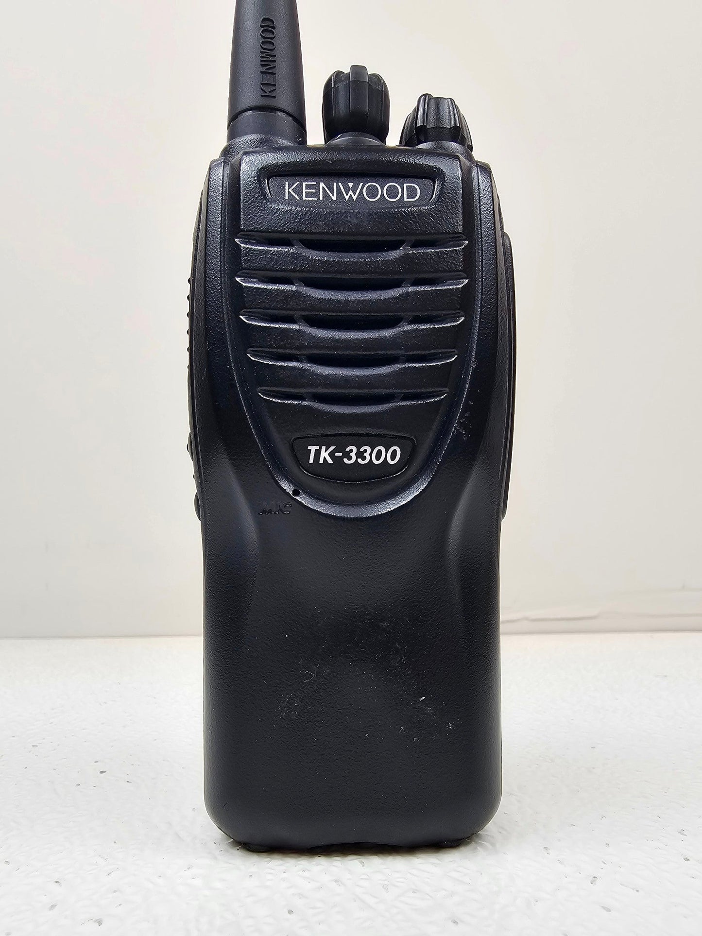 Kenwood TK-3300 TK3300 Radio UHF 450-470 MHz 16 Channel 2 Watt (Complete Kit)