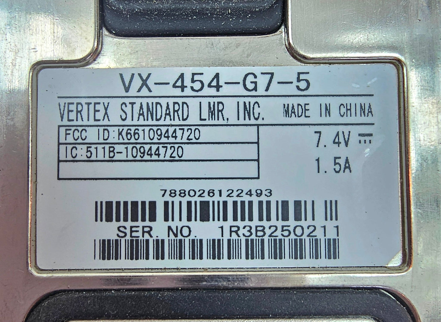 Vertex VX-454-G7-5 VX454 UHF 450-512 MHz 512 Channels 5 Watt (Complete Kit)