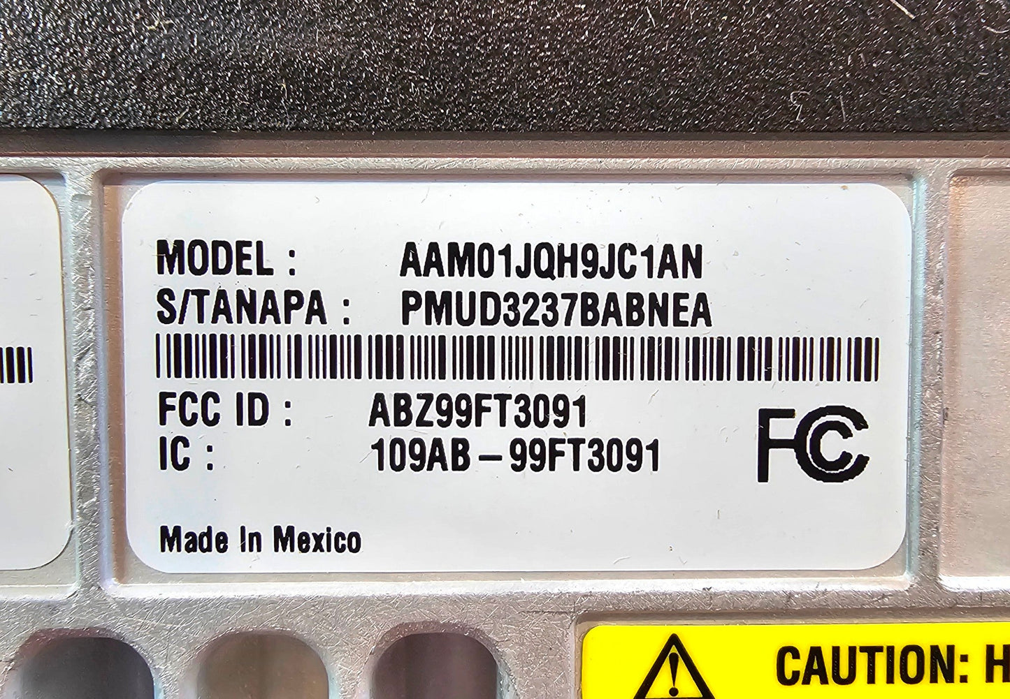 (NEW) Motorola MOTOTRBO CM300D VHF 136-174 MHz 99 CH 45W Analog Mobile Radio