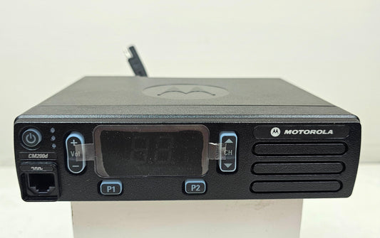Motorola MOTOTRBO CM200D VHF 136-174 MHz 16 Channel 25 Watt Digital Radio