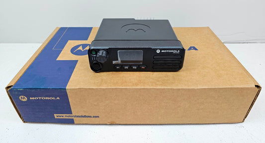 (NEW) Motorola XPR5350e XPR-5350e UHF 450-512 MHz 32 Ch 40W Digital Mobile Radio