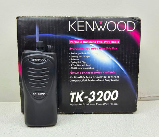 NEW Kenwood TK-3200U8 Radio UHF 450-470 MHz 8 Channel 2 Watt (Complete Kit)