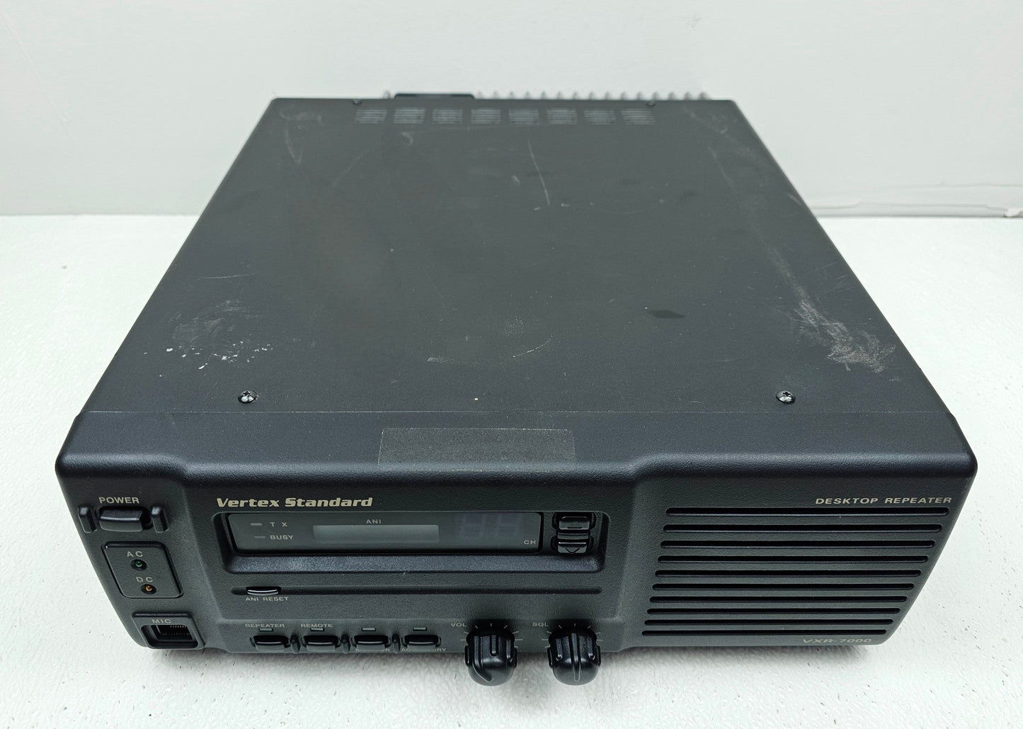 Vertex VXR7000 VXR-7000 UHF 450-480 MHz 40 Watt Repeater w/ Duplexer