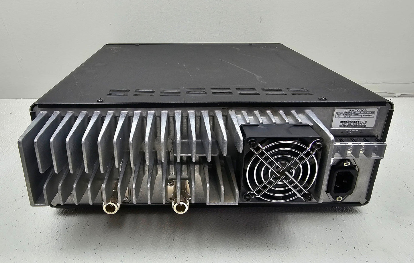 Vertex VXR7000 VXR-7000 UHF 450-480 MHz 40 Watt Repeater w/ Duplexer