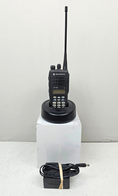 Motorola HT1250 UHF 450-512 MHz 4 Watt 128 Channel Handheld Radio (Full Keypad)