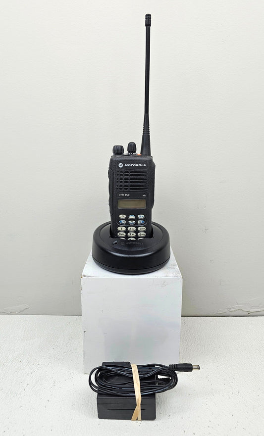 Motorola HT1250 UHF 450-512 MHz 4 Watt 128 Channel Handheld Radio (Full Keypad)