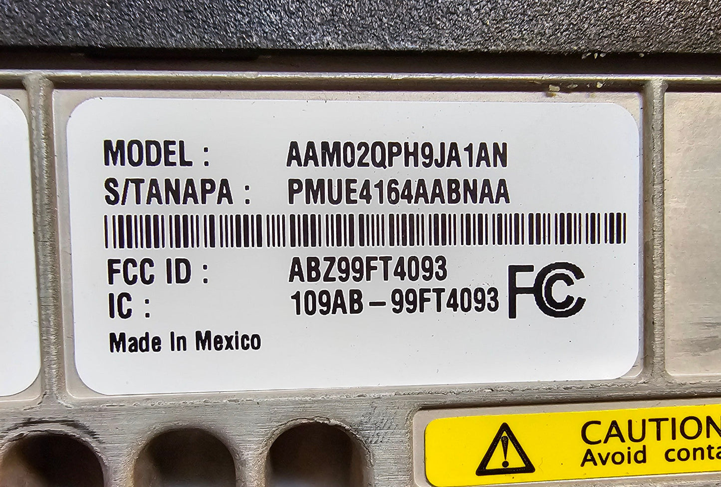Motorola MotoTRBO XPR2500 UHF 403-470 MHz 128 Channel 40 Watt (Complete Kit)