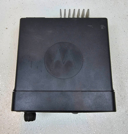 Motorola MotoTRBO XPR 4500 UHF 403-470 MHz 160 Channel 25 Watt (Complete Kit)