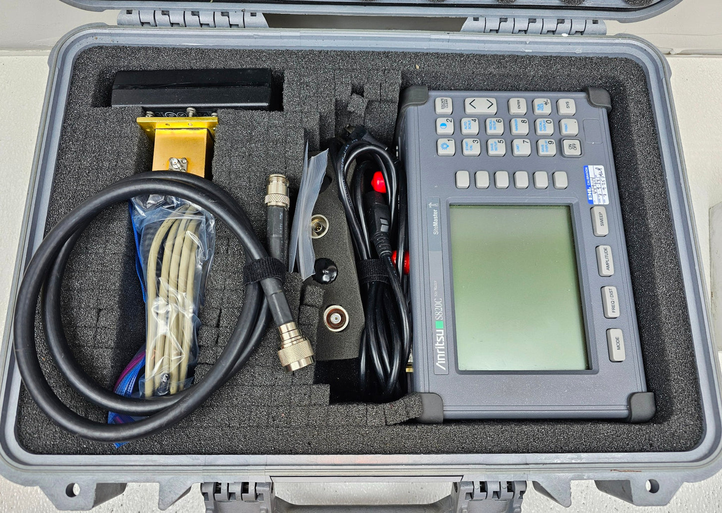 Anritsu SiteMaster S820C Microwave Transmission Line and Antenna Analyzer