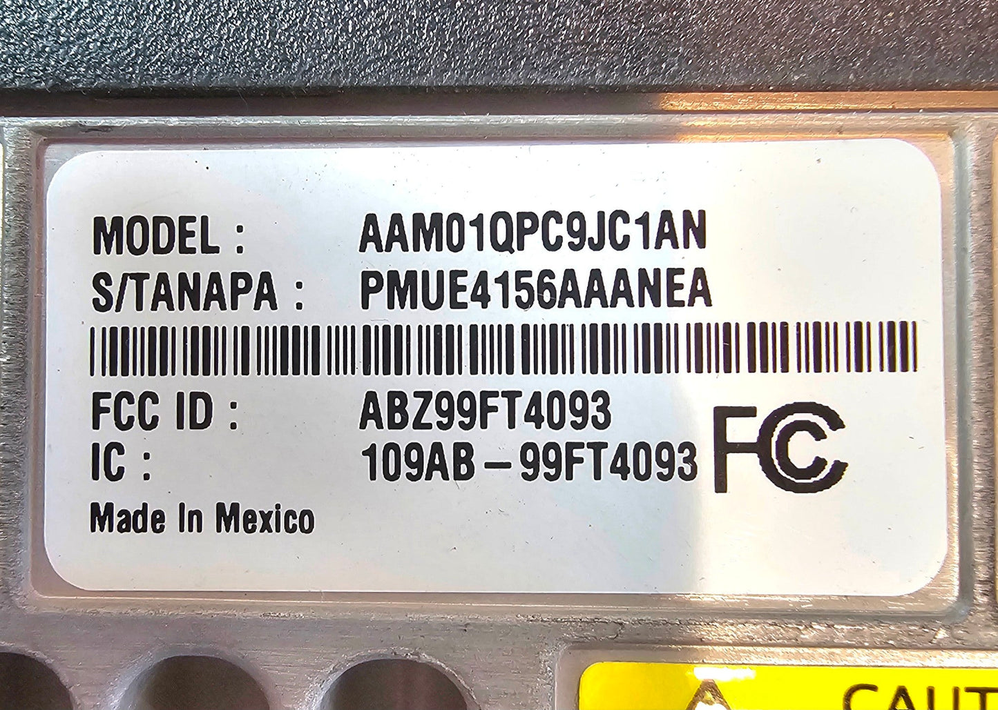 Motorola MOTOTRBO CM200D UHF 403-470 MHz 16 Channel 40 Watt (ANALOG)