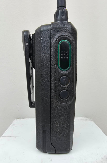 Motorola CP185 VHF 136-174 Mhz  (AAH03KEF8AA7AN)