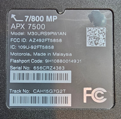 Motorola APX7500 7/800mhz Single Band 35W Motorcycle Kit w/ O2 Control Head
