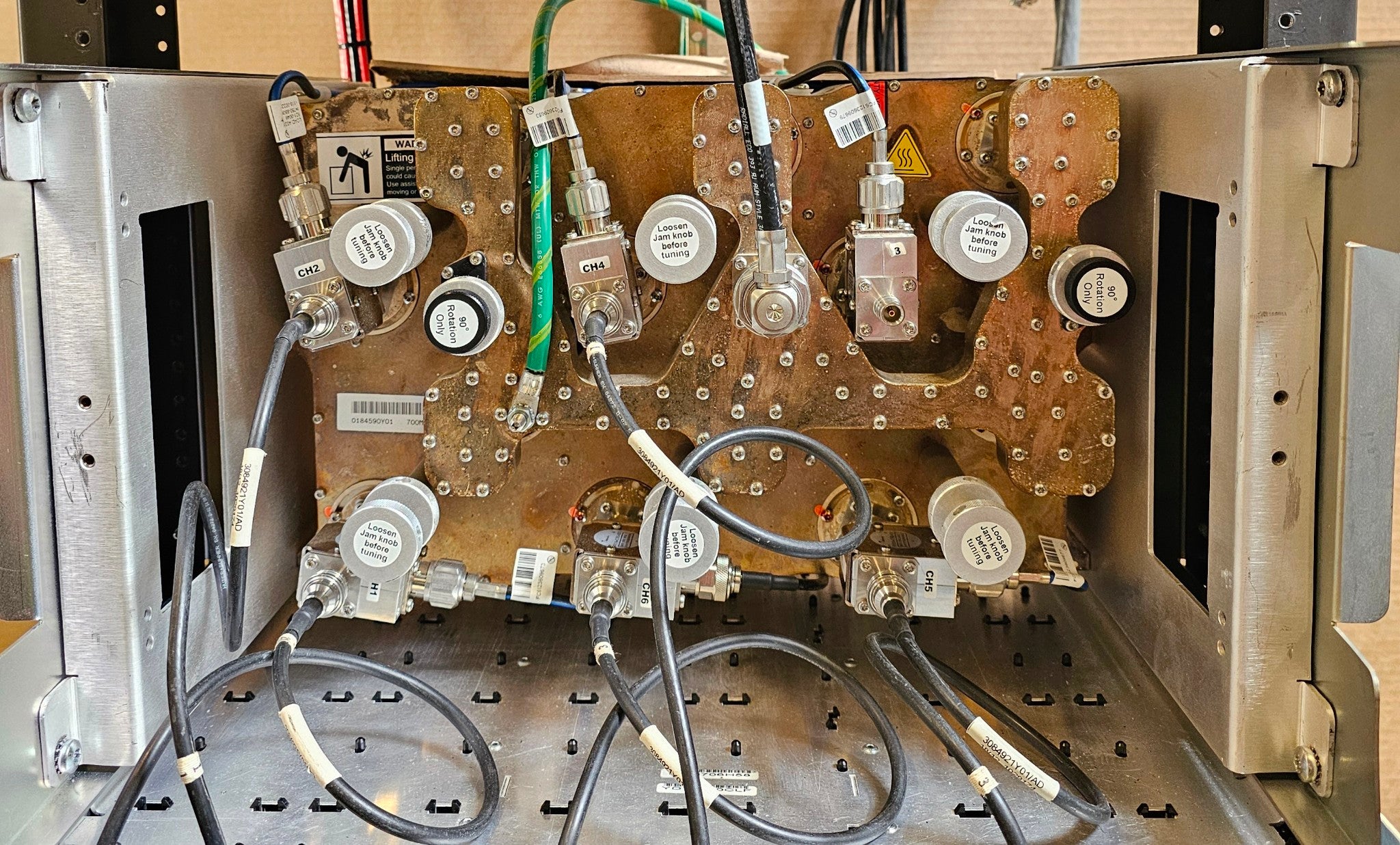 Motorola GTR8000 700/800Mhz 6 Channel ASTRO 25 Expandable Site