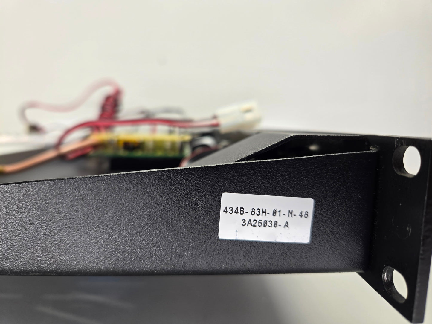 Bird Technologies TTA System Control Unit 792/824Mhz (434B-83H-01-M-48)