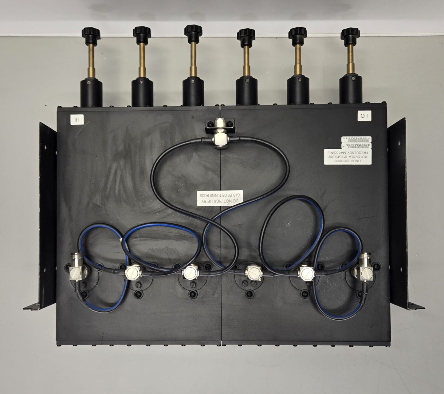 MOTOROLA 6-CAVITY DUPLEXER 144-160 MHz (0185417U02)