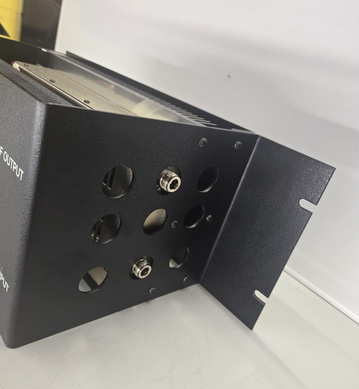 TPL COMMUNICATIONS RXR SERIES (PA6-1FE-RXRFPS) 450-512 MHz IN-LINE P.A.