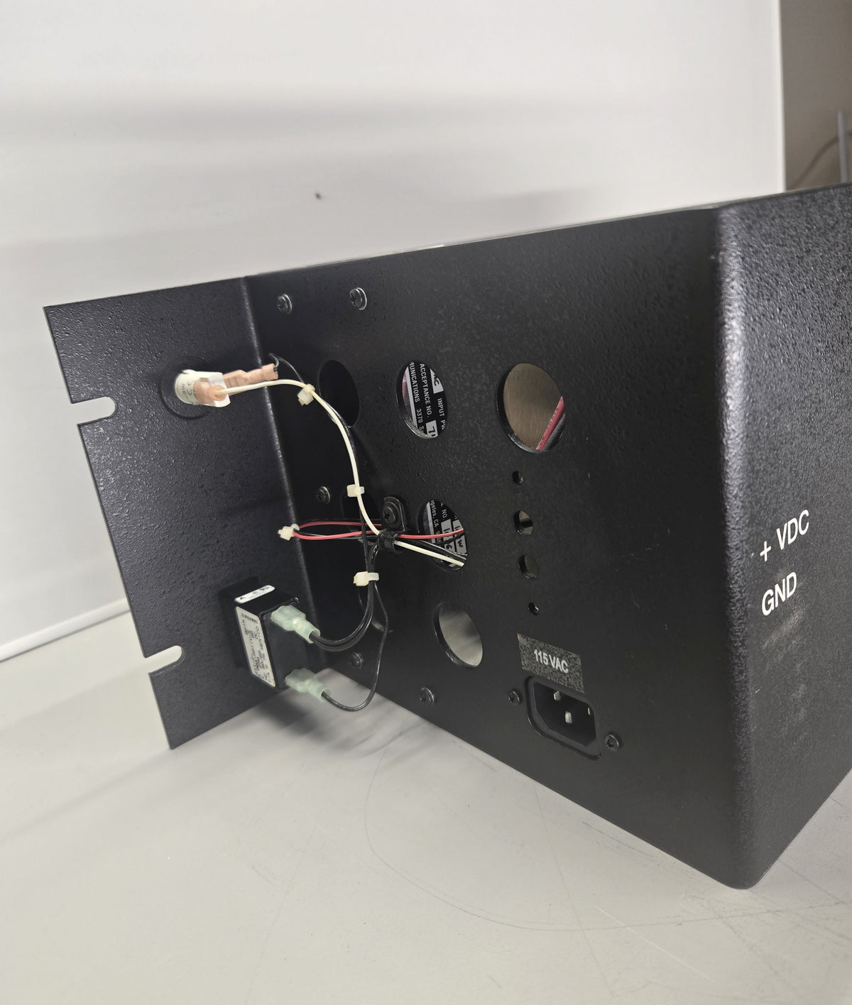 TPL COMMUNICATIONS RXR SERIES (PA6-1FE-RXRFPS) 450-512 MHz IN-LINE P.A.