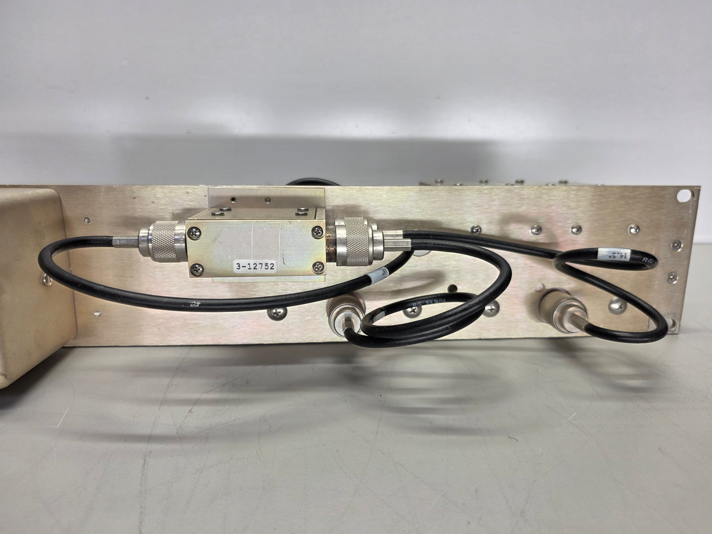 BTG TXRX SYSTEMS MULTICOUPLER 792-824Mhz (42-85-22)