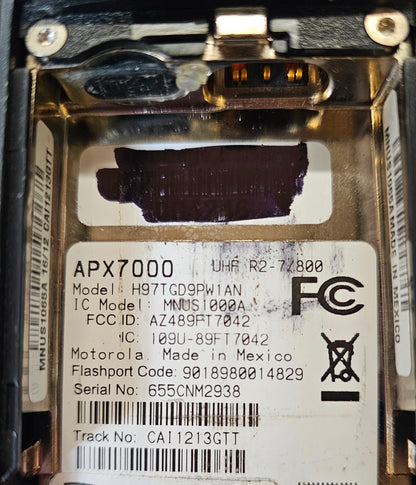 Motorola Portable APX7000 UHF R2 700/800 3000ch 5W M3.5 (H97TGD9PW1AN)