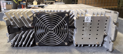 MTR 3000 UHF repeater with MTR 2000 Power Amplifier and preselector