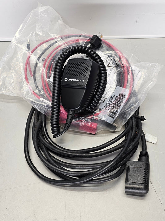 Motorola Mobile MCS2000 UHF 403-470 Mhz 160ch 100W Model 2