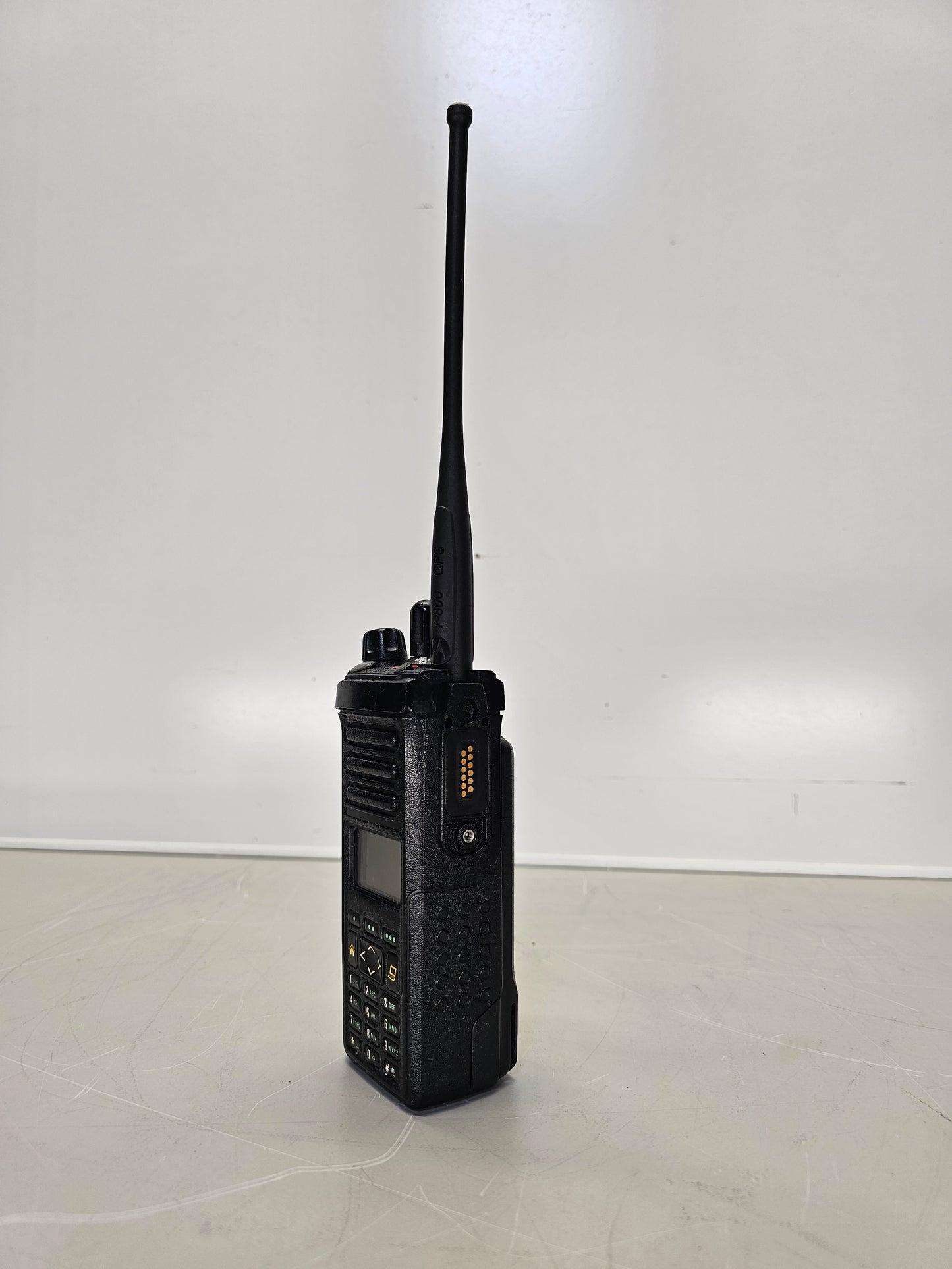 Motorola Portable APX4000 700/800 763-870 Mhz 512ch 3W M3 Dual