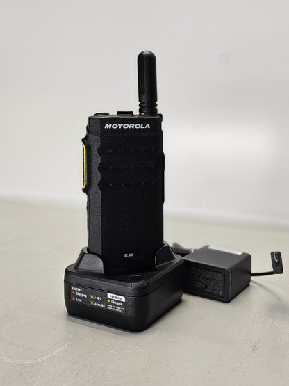 Motorola Portable SL300 UHF 403-470 Mhz 99ch 3W