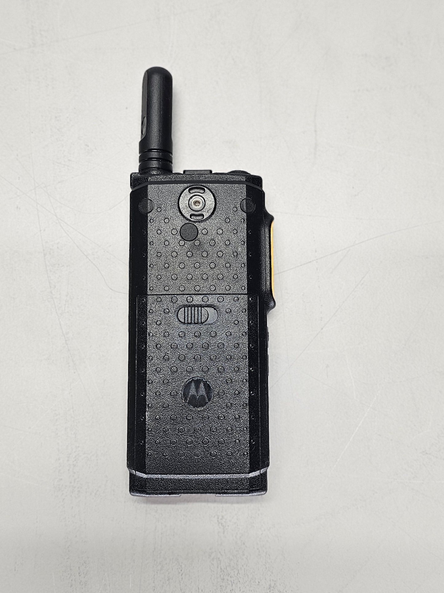 Motorola Portable SL300 UHF 403-470 Mhz 99ch 3W