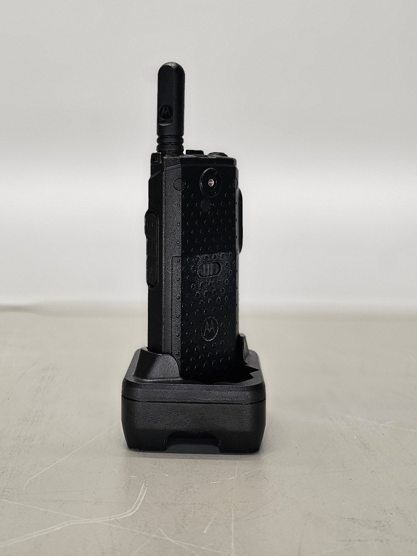 Motorola Portable SL300 UHF 403-470 Mhz 99ch 3W