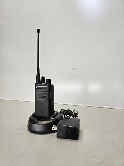 Motorola Portable CP100D VHF 136-174 MHz 16ch 5W Analog