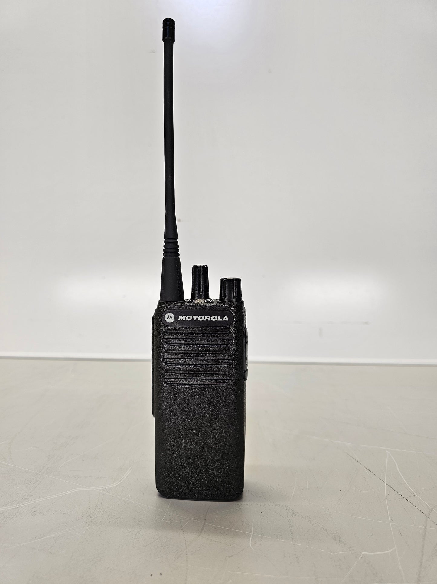 Motorola Portable CP100D VHF 136-174 MHz 16ch 5W Analog