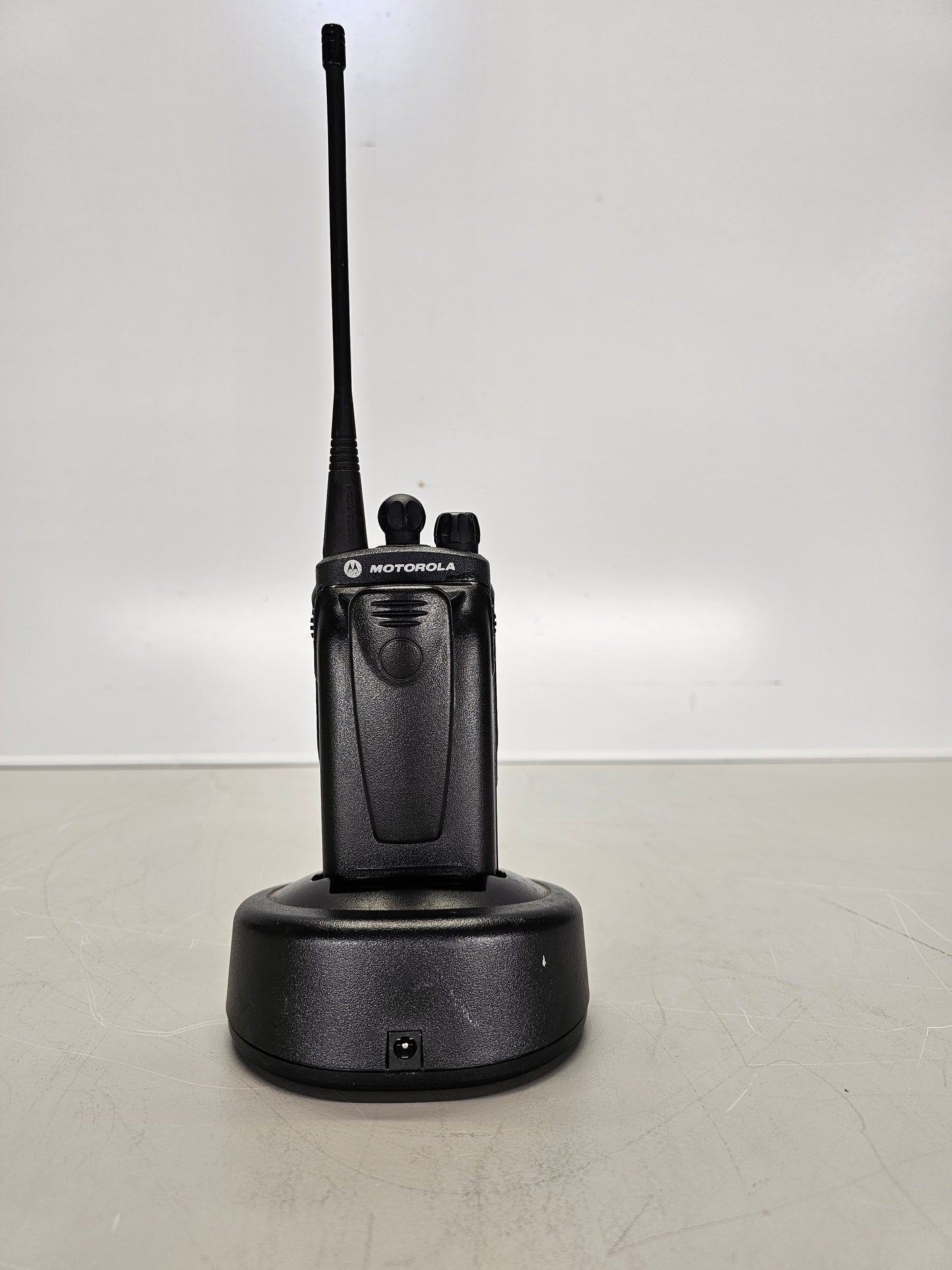 Motorola Portable PR860 UHF 403-470 Mhz 16ch 4W