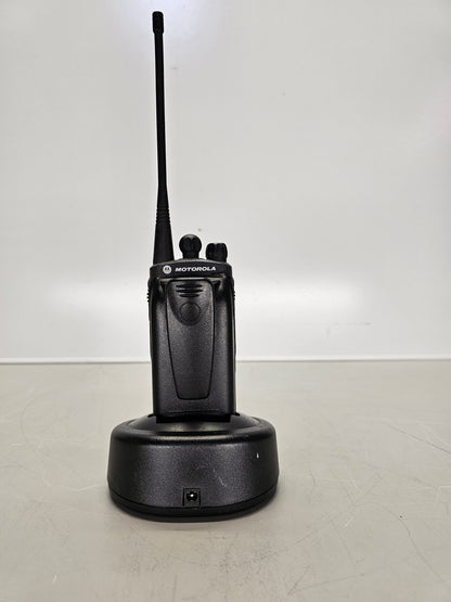 Motorola Portable PR860 UHF 403-470 Mhz 16ch 4W