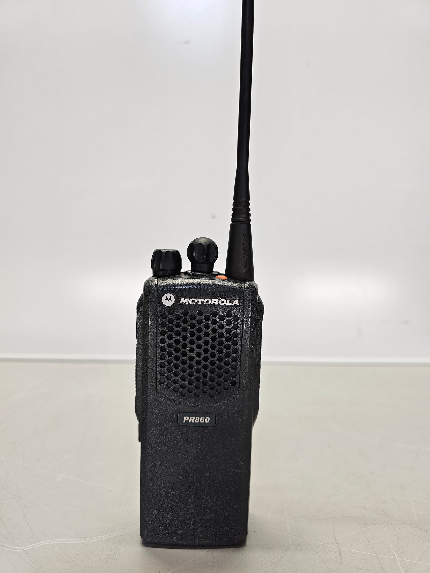 Motorola Portable PR860 UHF 403-470 Mhz 16ch 4W
